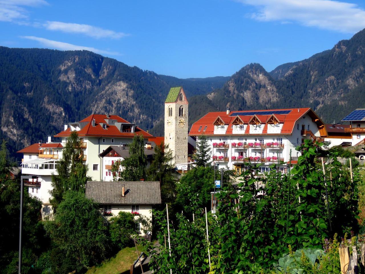 Gasthaus Zum Weissen Kreuz Lazfons Buitenkant foto